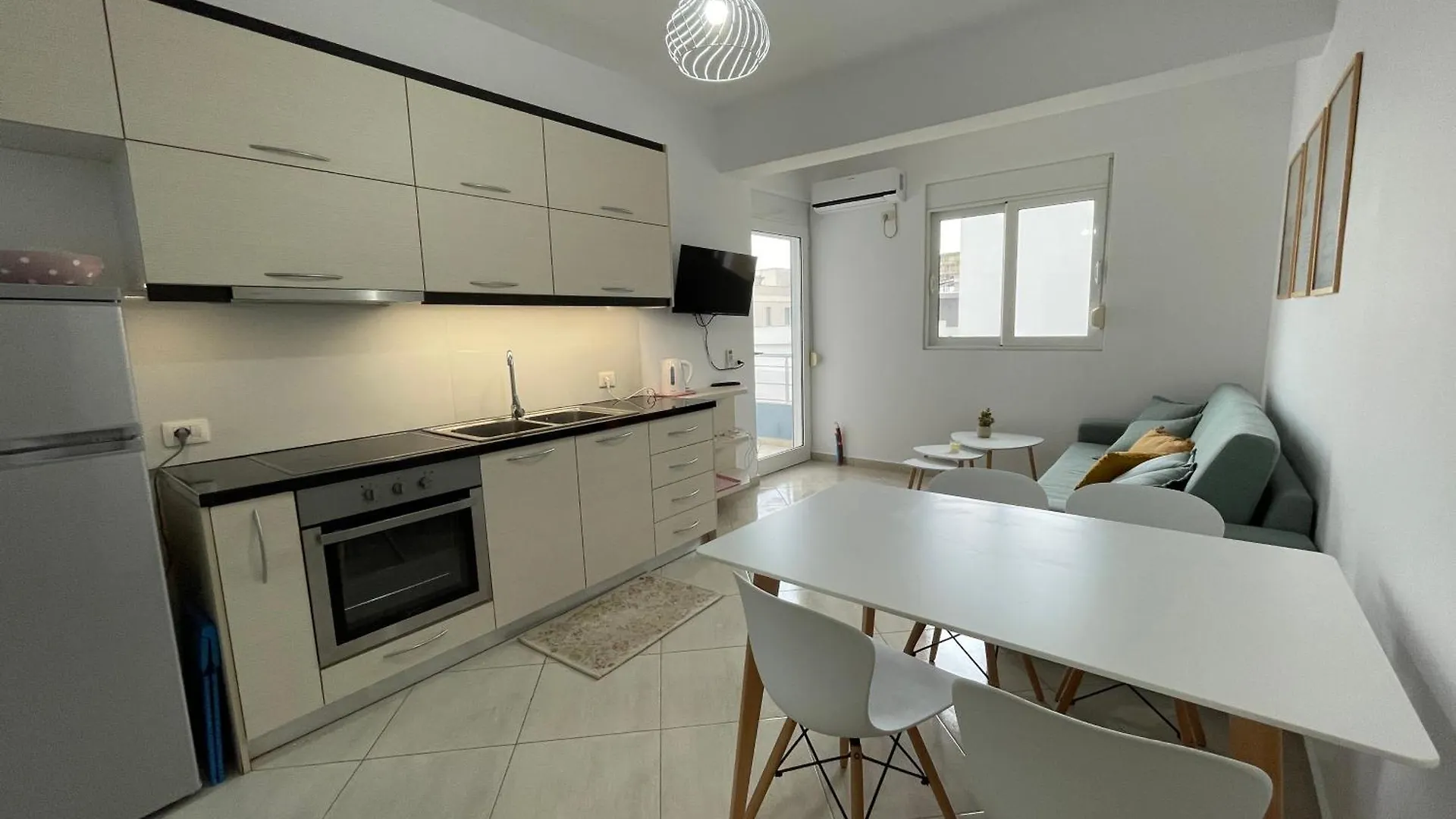 Susy Sea View Apartment Saranda