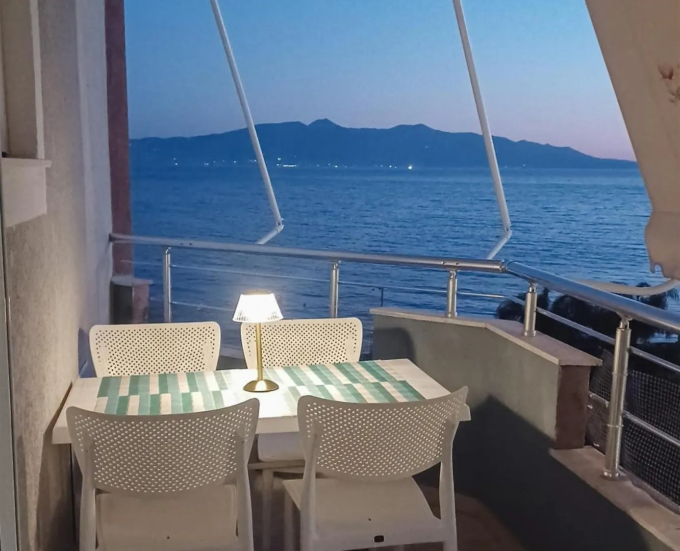Susy Sea View Apartment Saranda